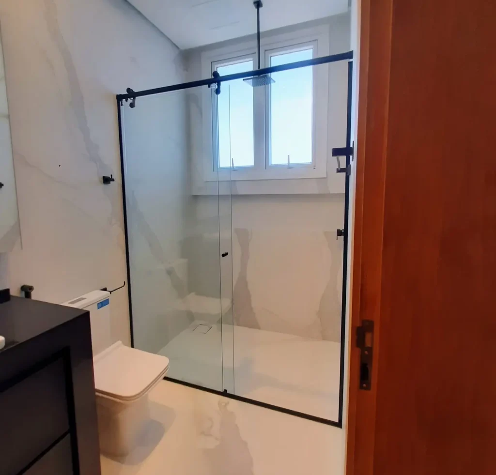 Box de correr preto Ideia Glass